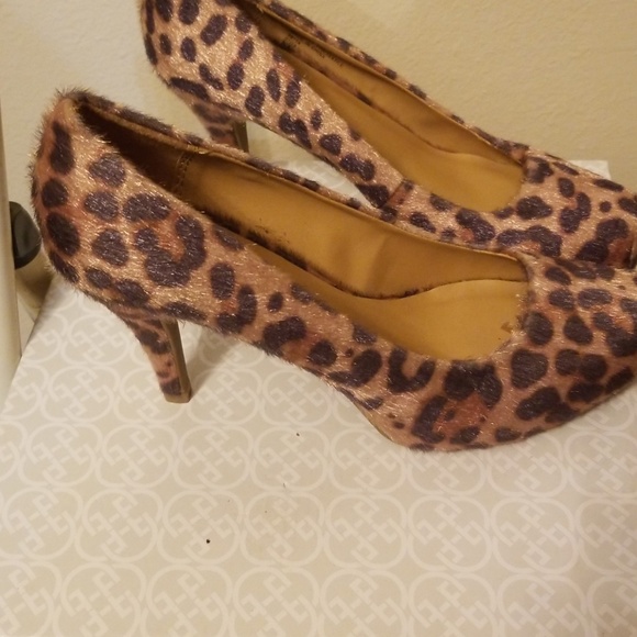 2" high heel pumps Fur leopard print - Picture 2 of 3